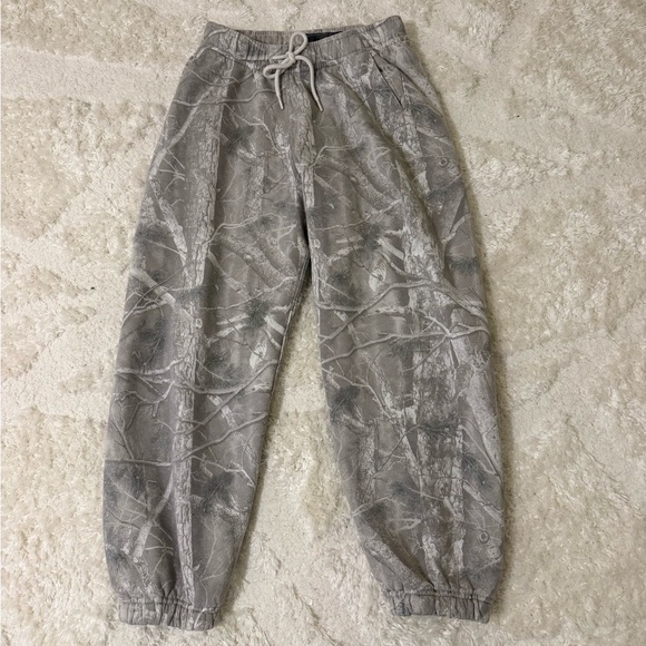 Abercrombie Grey Camouflage Hoodie (M) and Sweatpants Set (S) - Picture 3 of 4